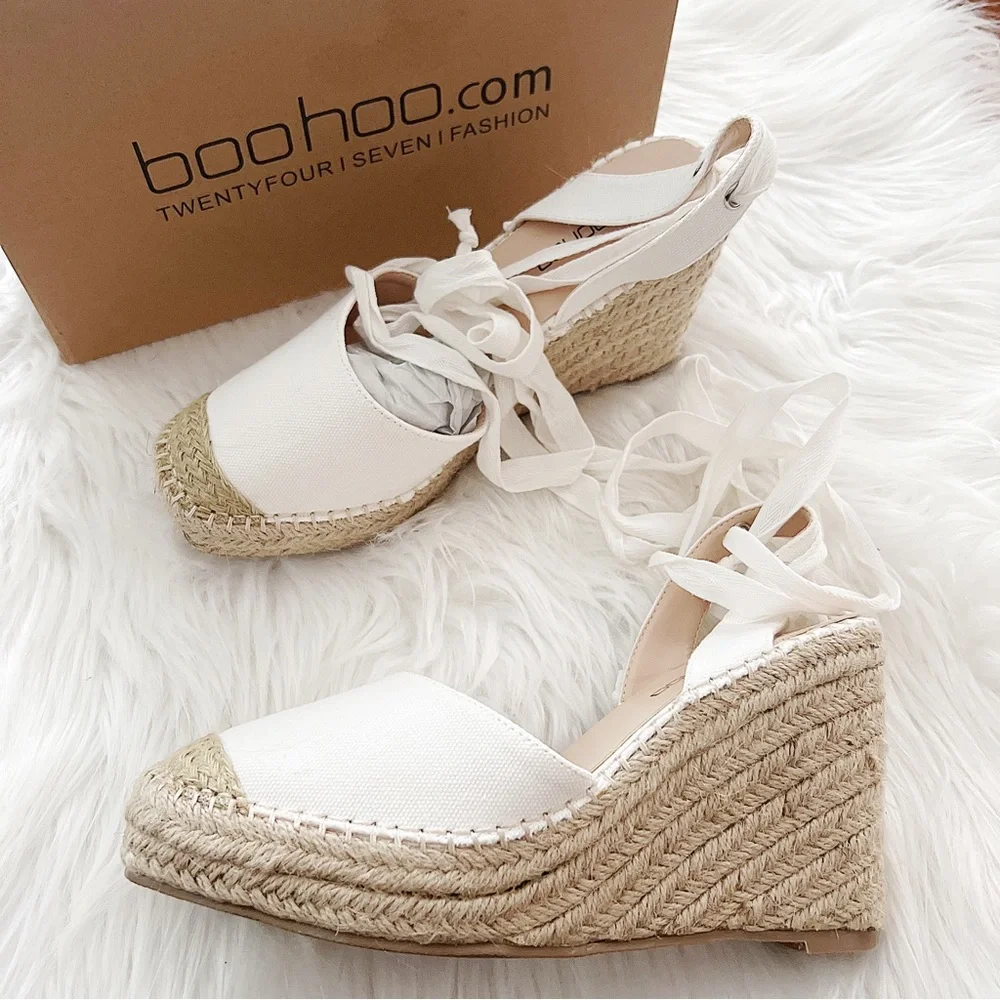 💕BooHoo Wrap Up Wedges💕 - Picture 5 of 10